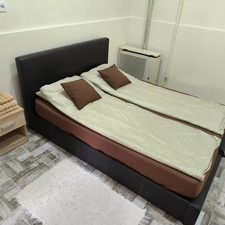 Magnolia Apartment